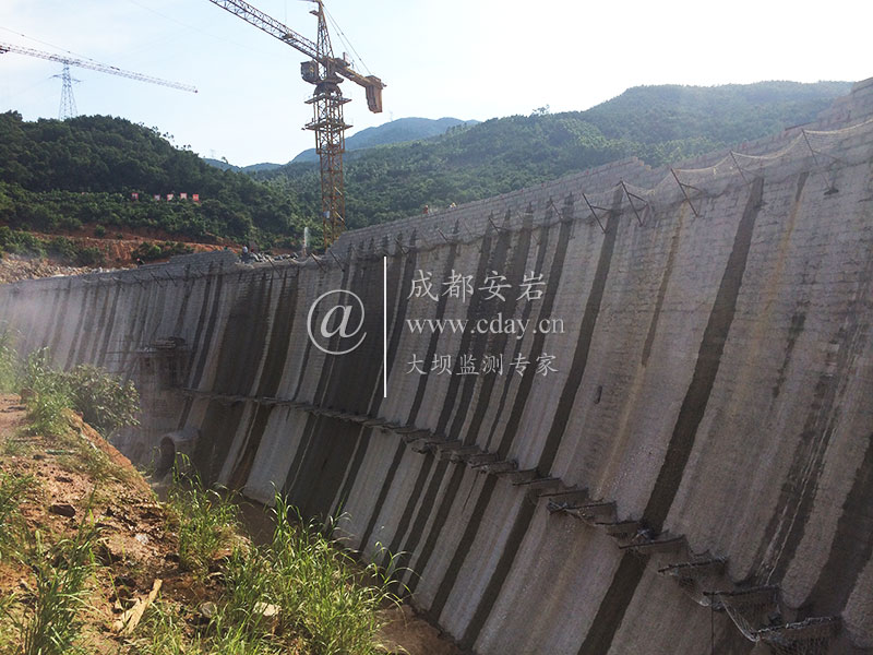 安岩物联为福建省泉州市泉港区双溪水库提供大坝安全监测仪器系统及安装成套服务